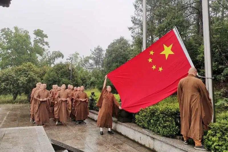 小小兵团